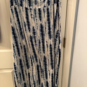 Blue and white Faded Glory skirt